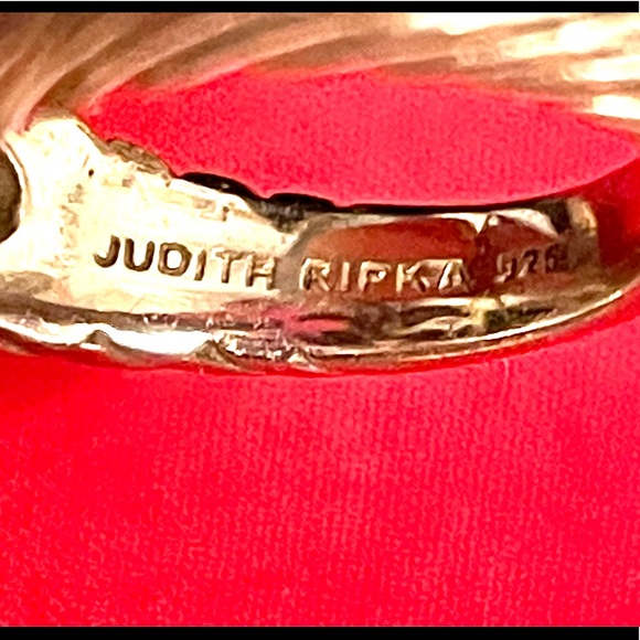 Judith Ripka Sterling Heart Ring sz 8! - Picture 8 of 9